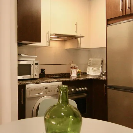 1e.tranquilo Y Soleado En La Plaza De Mercedes Apartamento